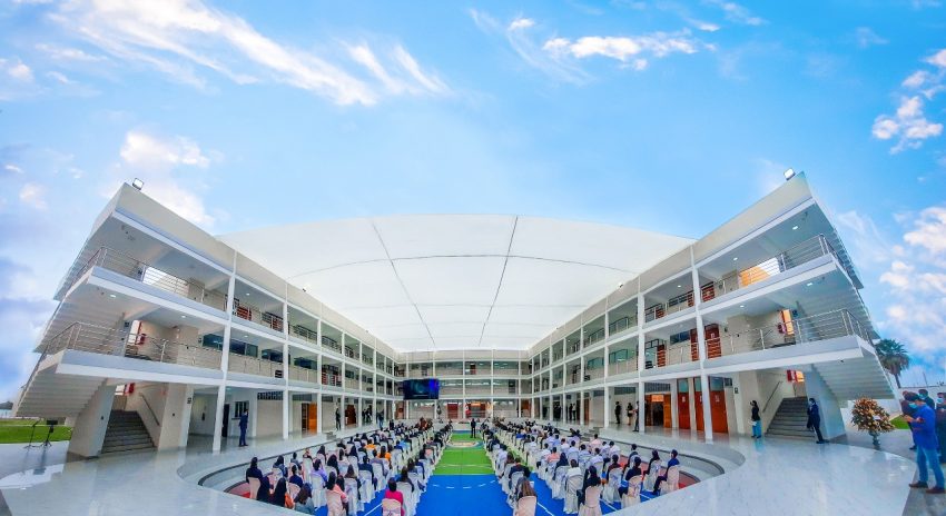 UCT inaugura amplio y moderno complejo educativo con aulas equipadas